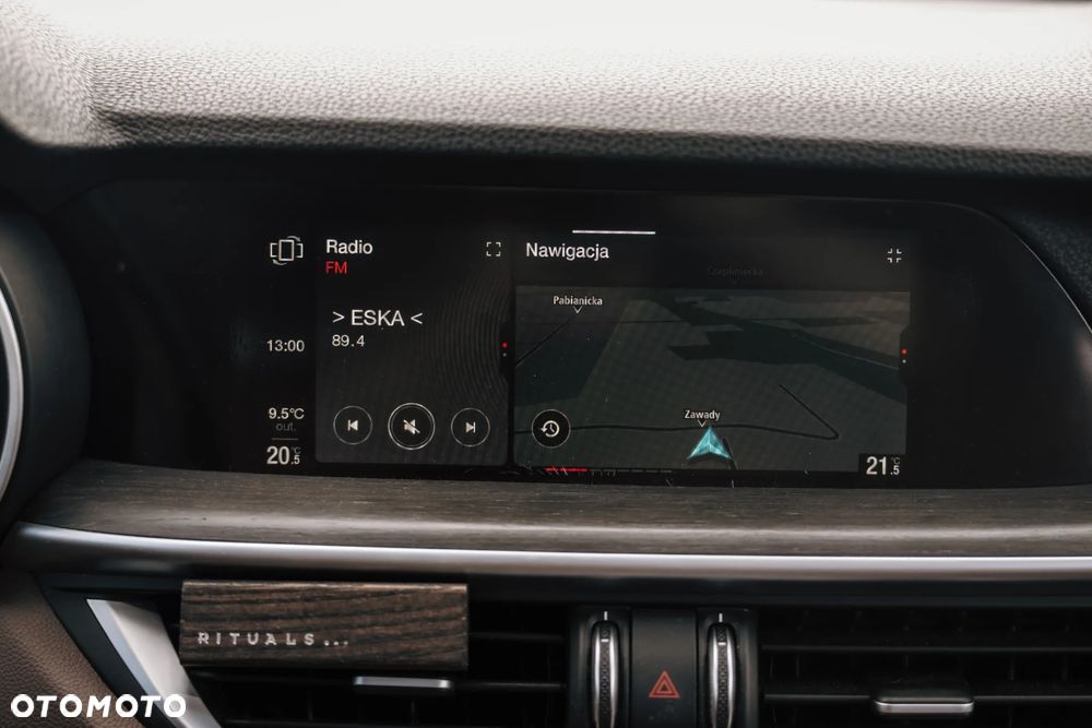 Alfa Romeo Stelvio 2.0 Turbo 16V AT8-Q4 Lusso Ti - 14