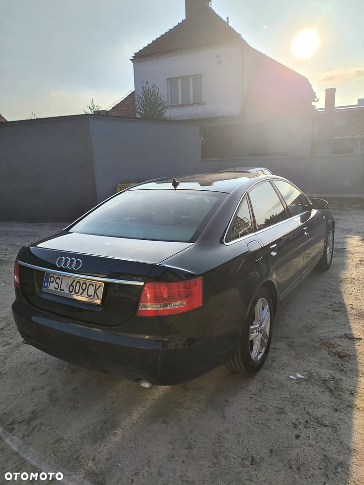 Audi A6 - 4