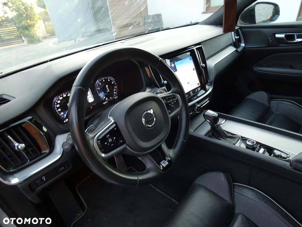Volvo S60 T5 Drive-E R-Design Summum - 21