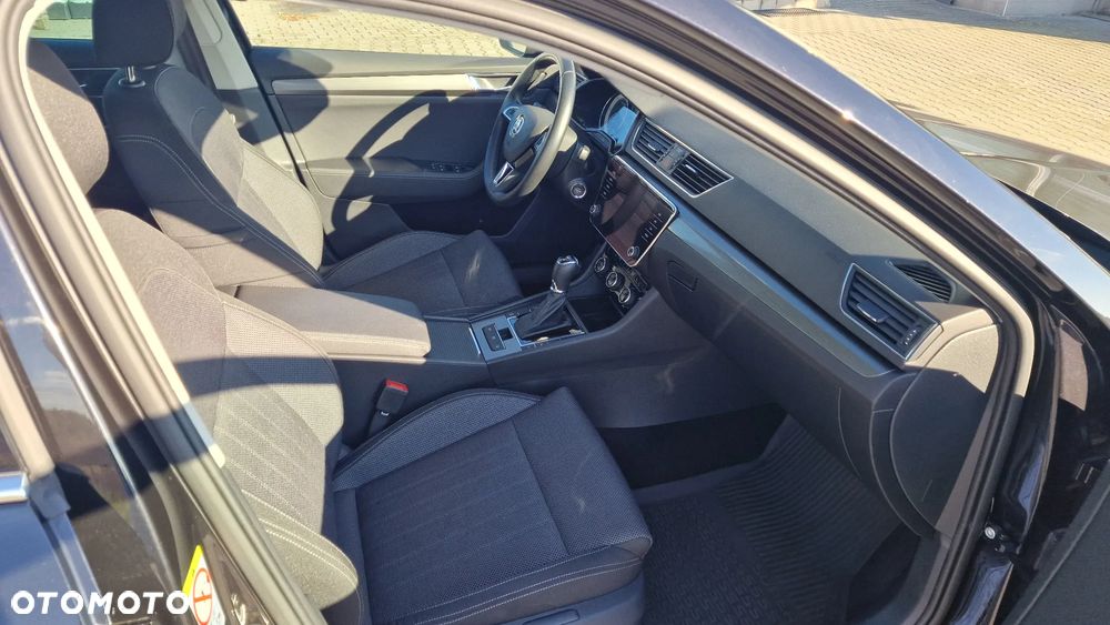 Skoda Superb 2.0 TDI SCR 4x4 Style DSG - 6