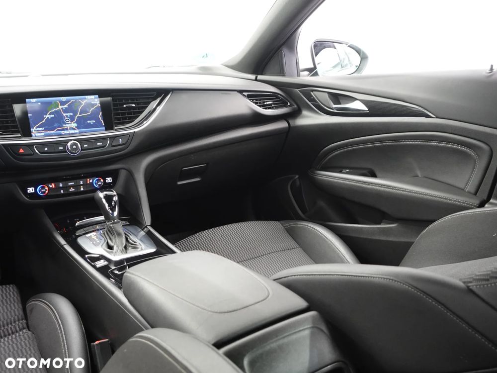 Opel Insignia 2.0 Automatik Business Edition - 36