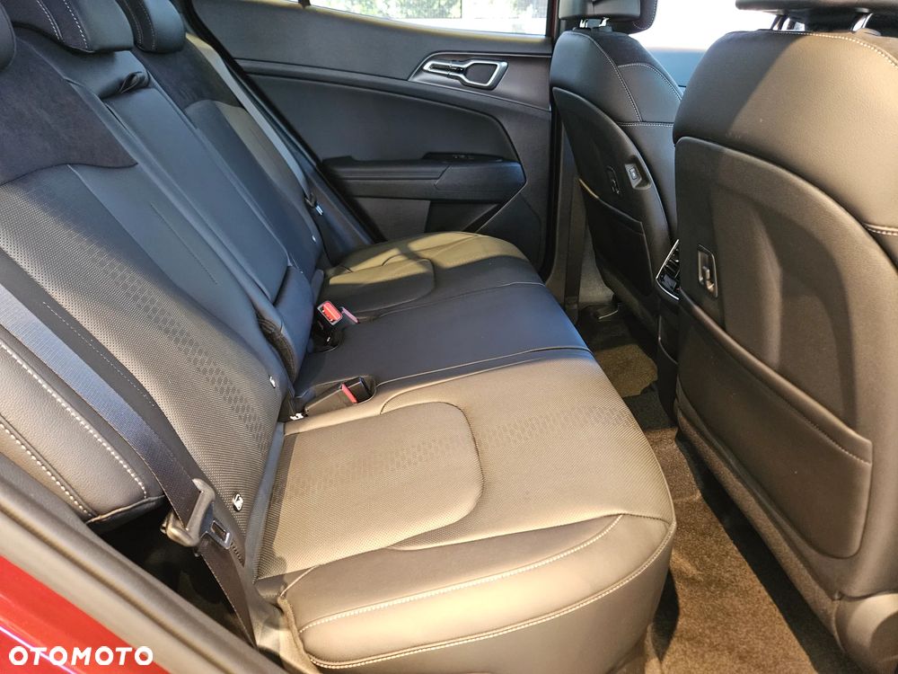 Kia Sportage 1.6 T-GDI HEV Black Edition 2WD - 11
