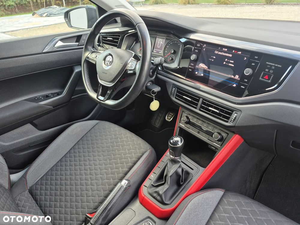 Volkswagen Polo - 24