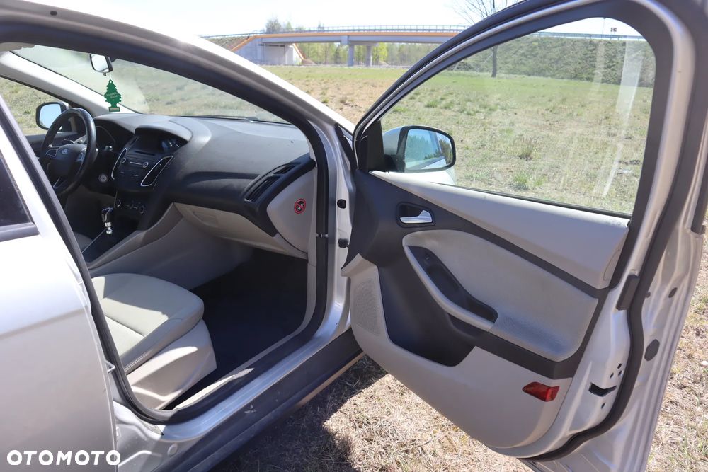 Ford Focus 1.6 TDCi Edition - 12