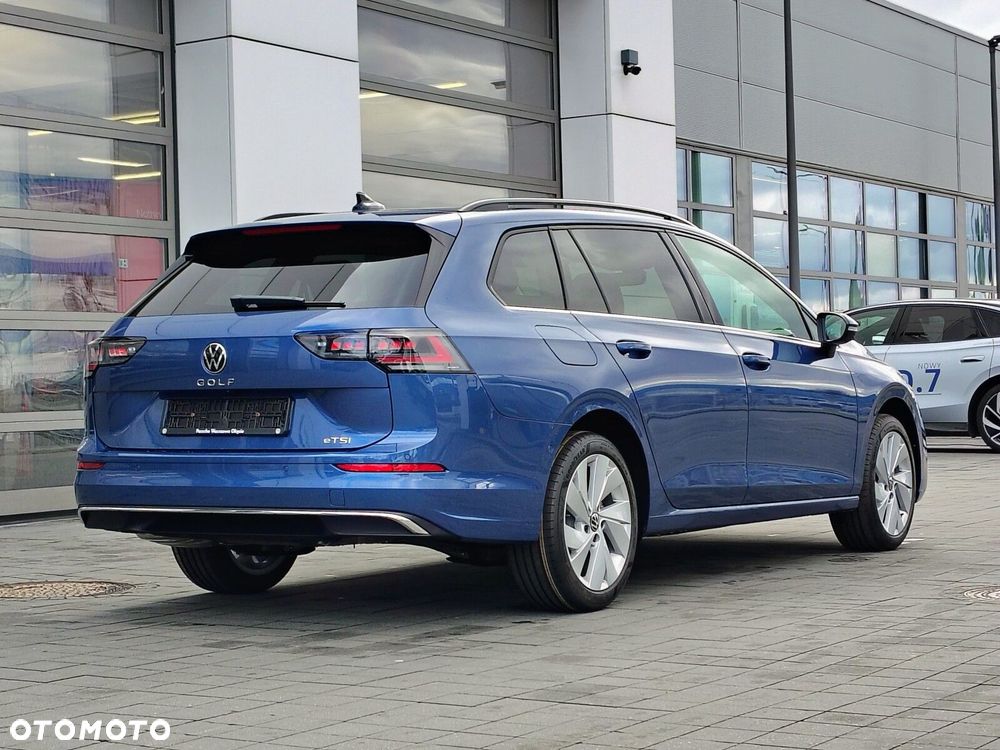 Volkswagen Golf Variant - 8