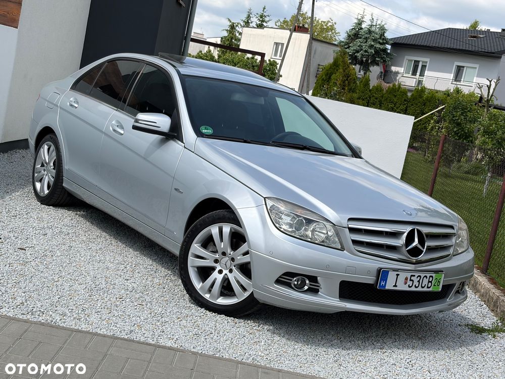 Mercedes-Benz Klasa C 180 (BlueEFFICIENCY) Avantgarde - 4