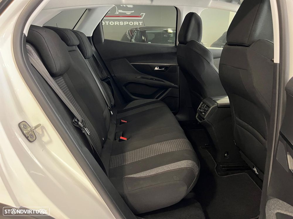 Peugeot 3008 PureTech 130 Stop & Start GPF EAT8 Active Pack - 20