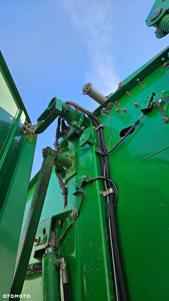 John Deere 592 864 - 20