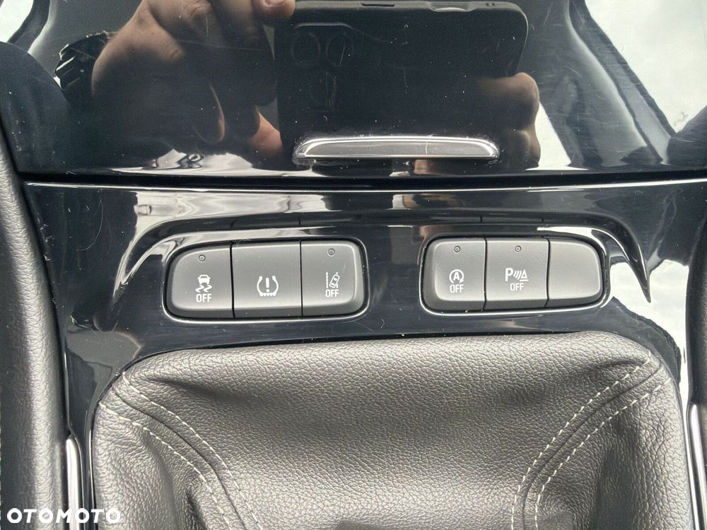 Opel Grandland X 1.2 T GPF Enjoy S&S - 23