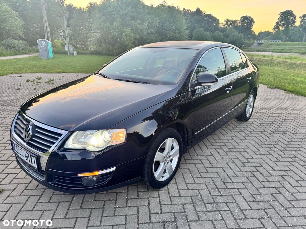Volkswagen Passat - 3