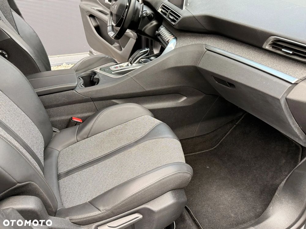 Peugeot 3008 1.5 BlueHDi GT S&S EAT8 - 16