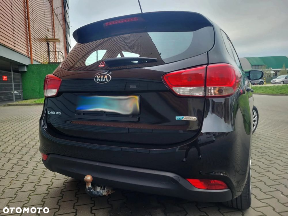 Kia Carens 1.7 CRDi 115 Dream-Team Edition - 22