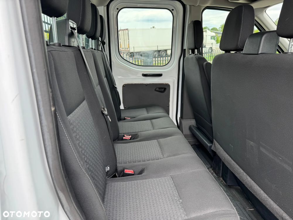 Ford Transit Custom - 13