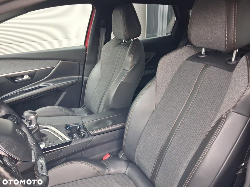 Peugeot 3008 PureTech 130 Stop & Start GPF Allure Business-Paket - 30