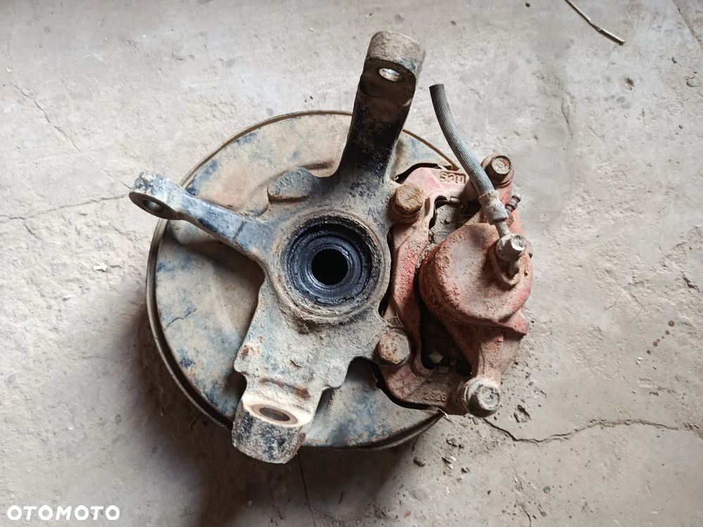 Zwrotnica zacisk hamulcowy przód prawa Opel frontera B - 2