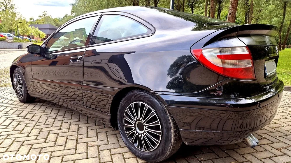 Mercedes-Benz Klasa C 220 CDI - 4
