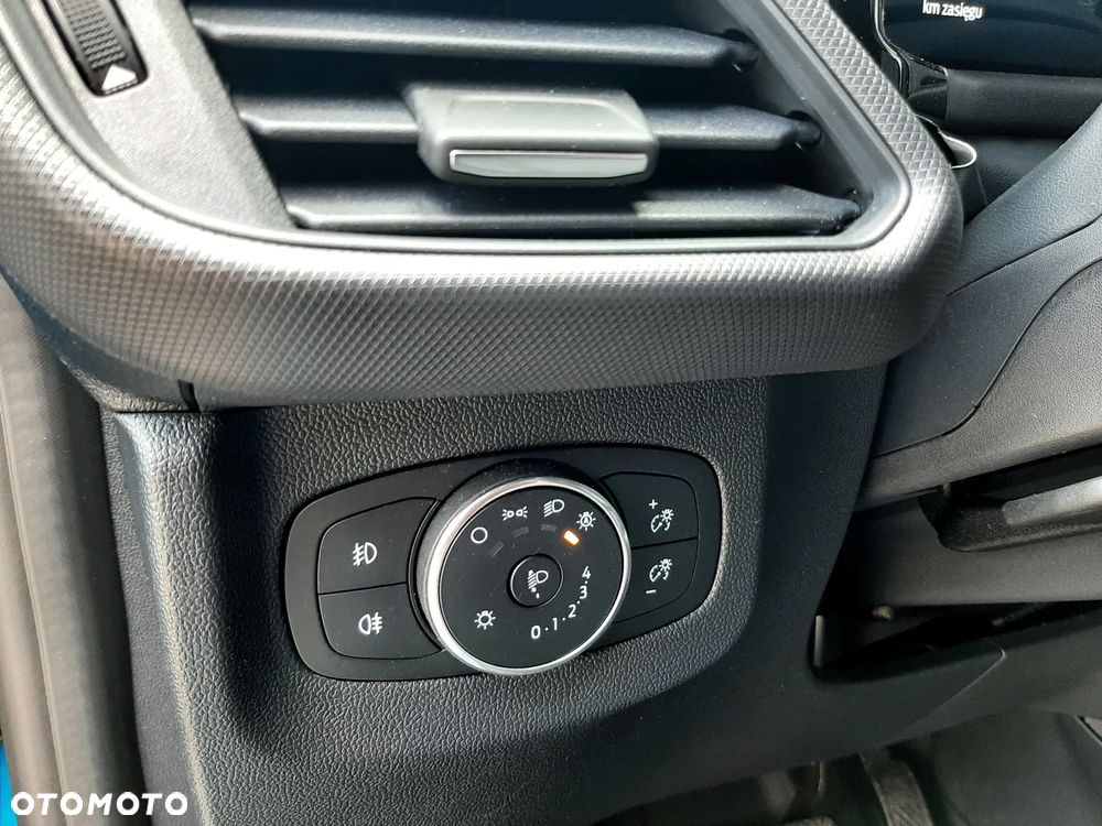 Ford Courier - 9