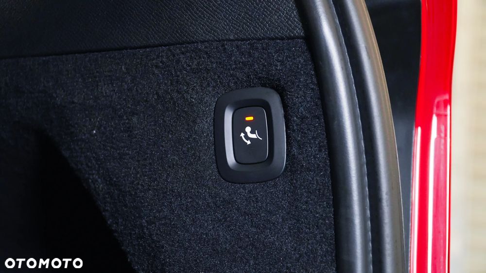 Volvo XC 90 T8 AWD Plug-In Hybrid Inscription 7os - 28