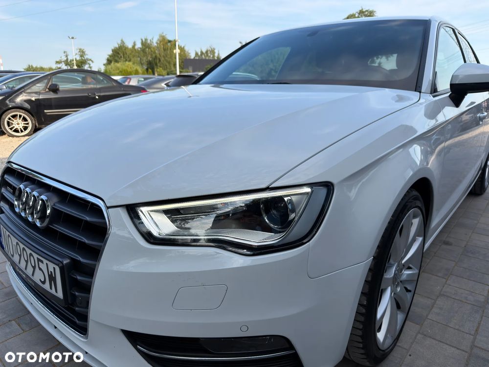 Audi A3 Sportback 2.0 TDI Quattro Ambiente S tronic - 18