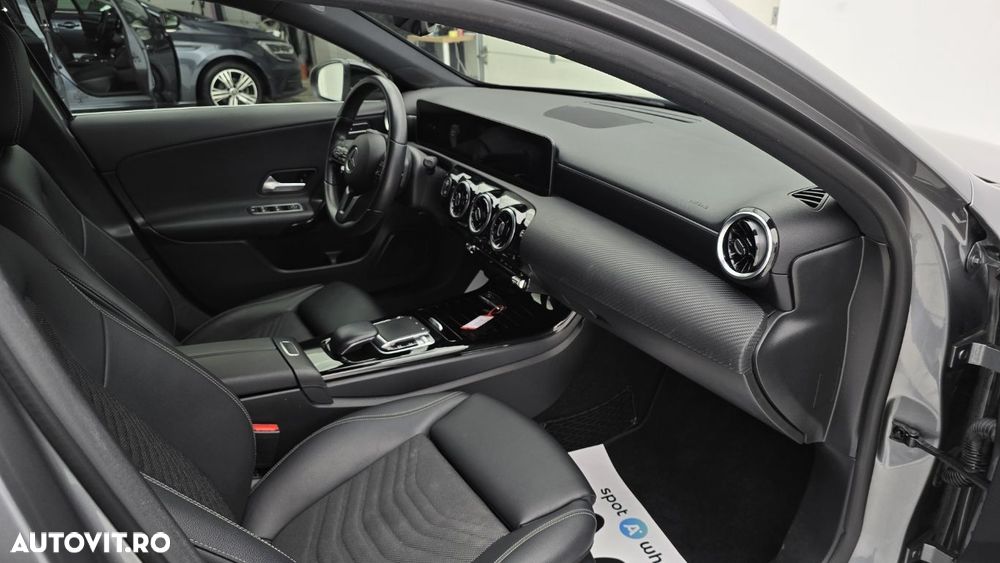 Mercedes-Benz A - 20