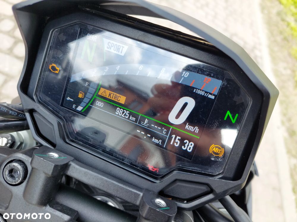 Kawasaki Z 900 - 16