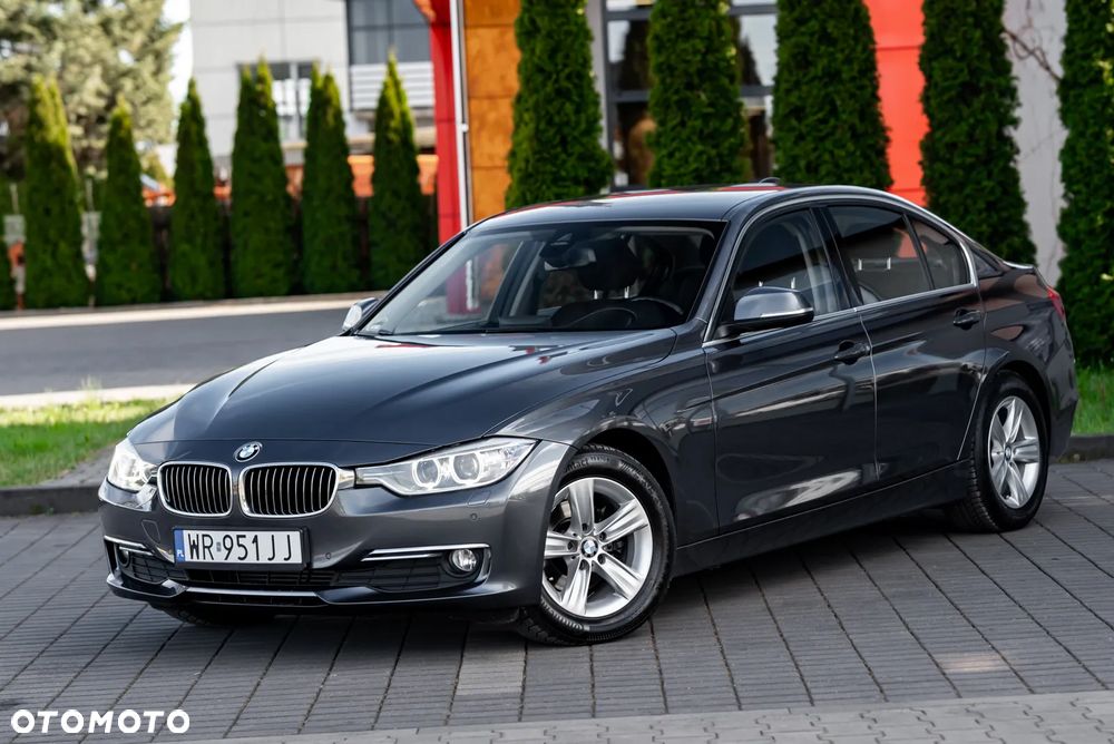 BMW Seria 3 320d Efficient Dynamic Edition - 14