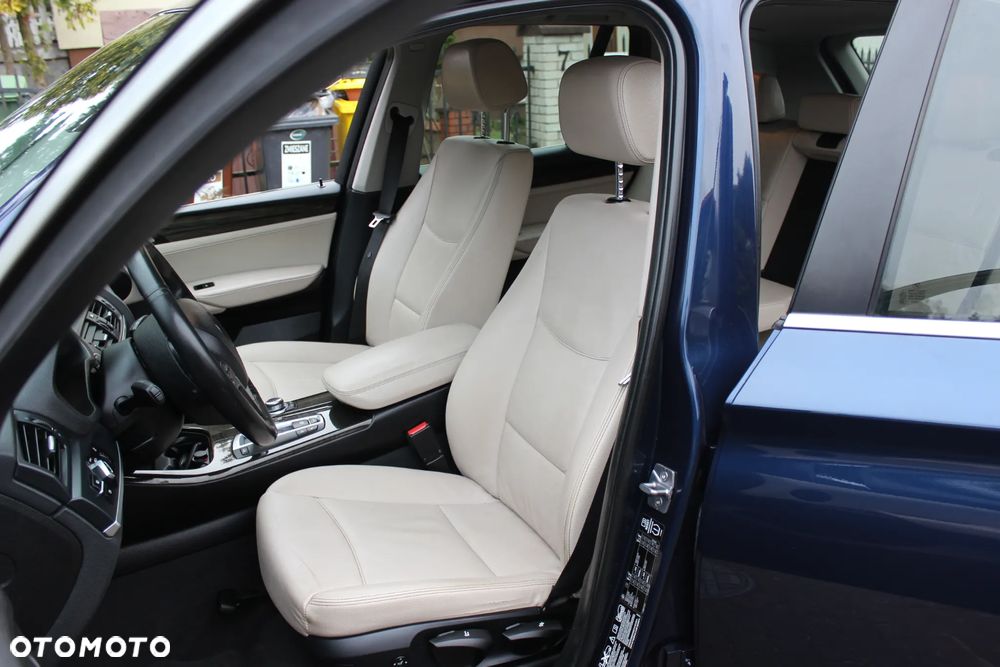 BMW X3 xDrive20d - 11