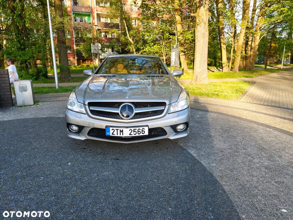 Mercedes-Benz SL 350 7G-TRONIC - 15