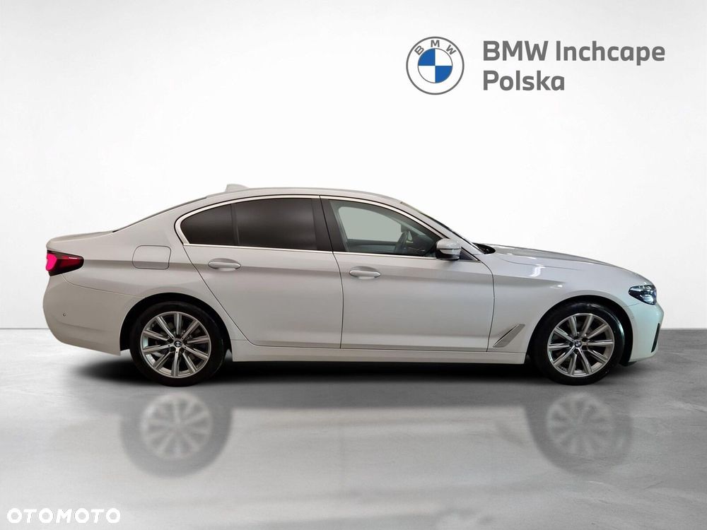 BMW Seria 5 520d MHEV - 7