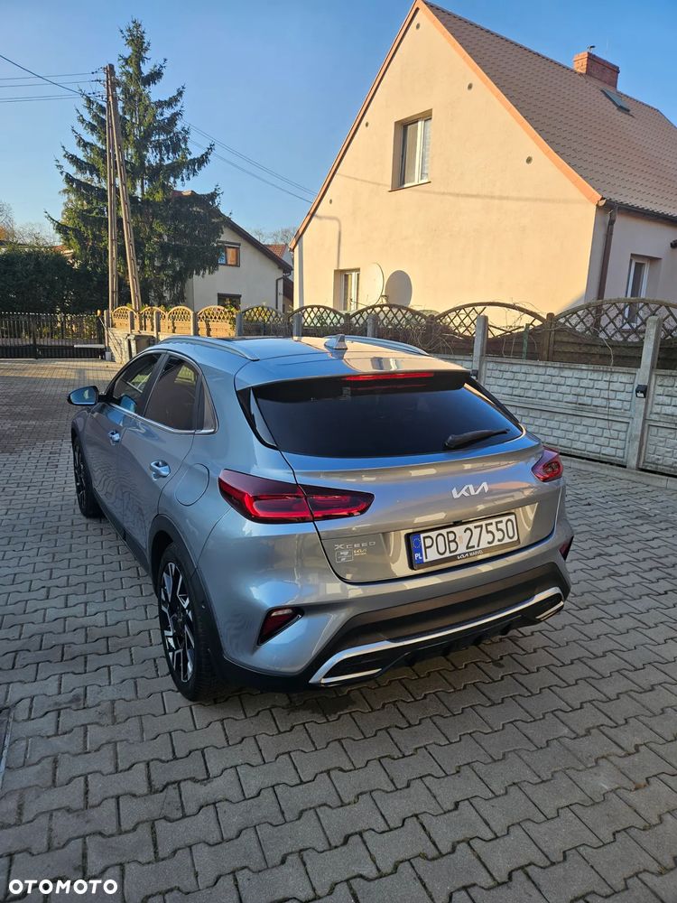 Kia XCeed 1.5 T-GDI Business Line DCT - 4