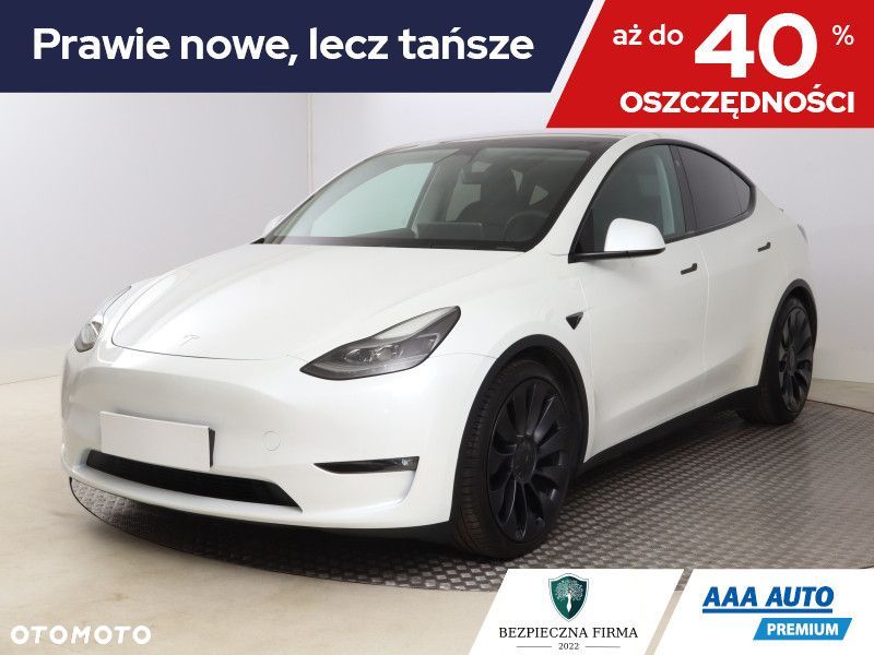 Tesla Model Y, 2023