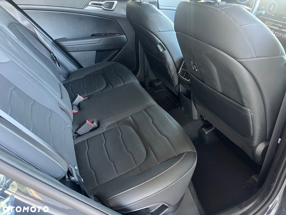 Kia Sportage 1.6 T-GDI L 2WD DCT - 17