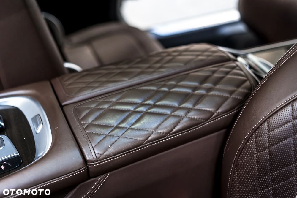 BMW Seria 7 740Li xDrive - 12