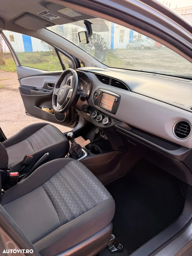Toyota Yaris 1.33 VVT-i - 10