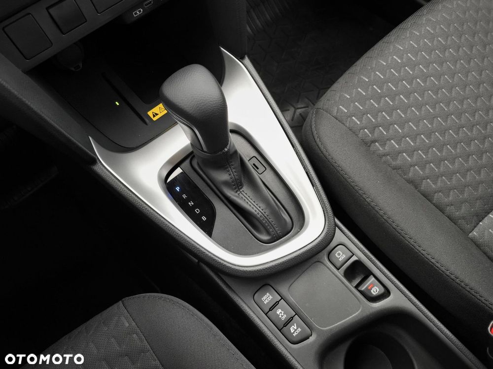 Toyota Yaris Cross Hybrid 1.5 Comfort - 23