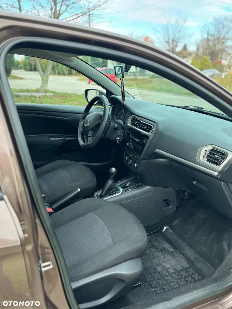 Peugeot 301 1.2 Pure Tech Access - 8