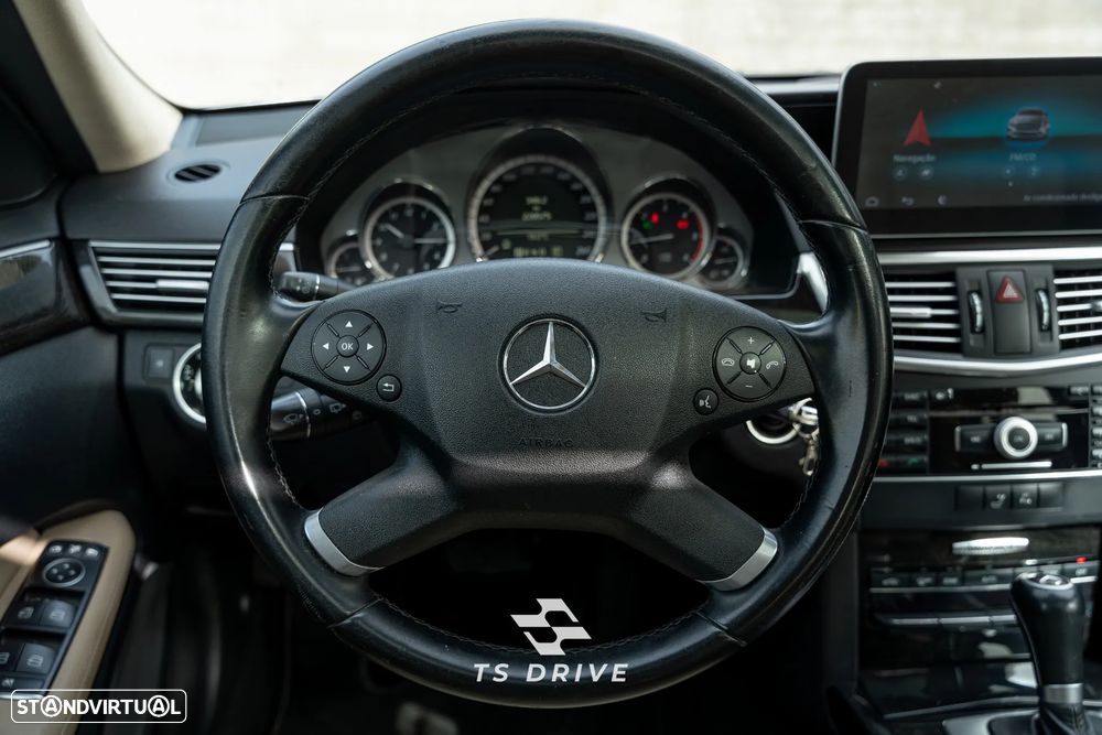 Mercedes-Benz E 250 CDi Avantgarde BE Auto. - 19