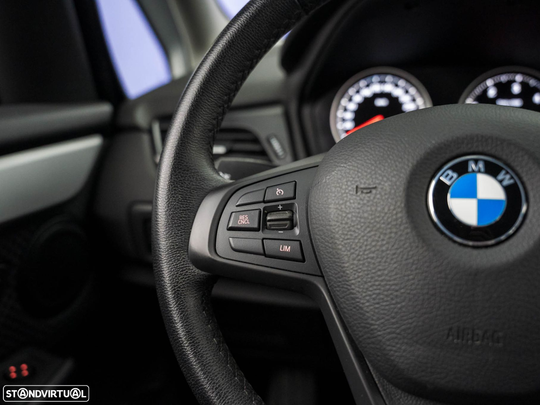 BMW 216 Gran Tourer d Auto - 19