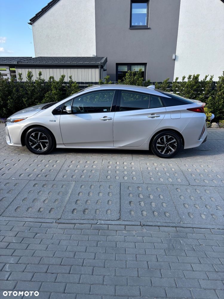 Toyota Prius 1.8 Hybrid Prestige - 11