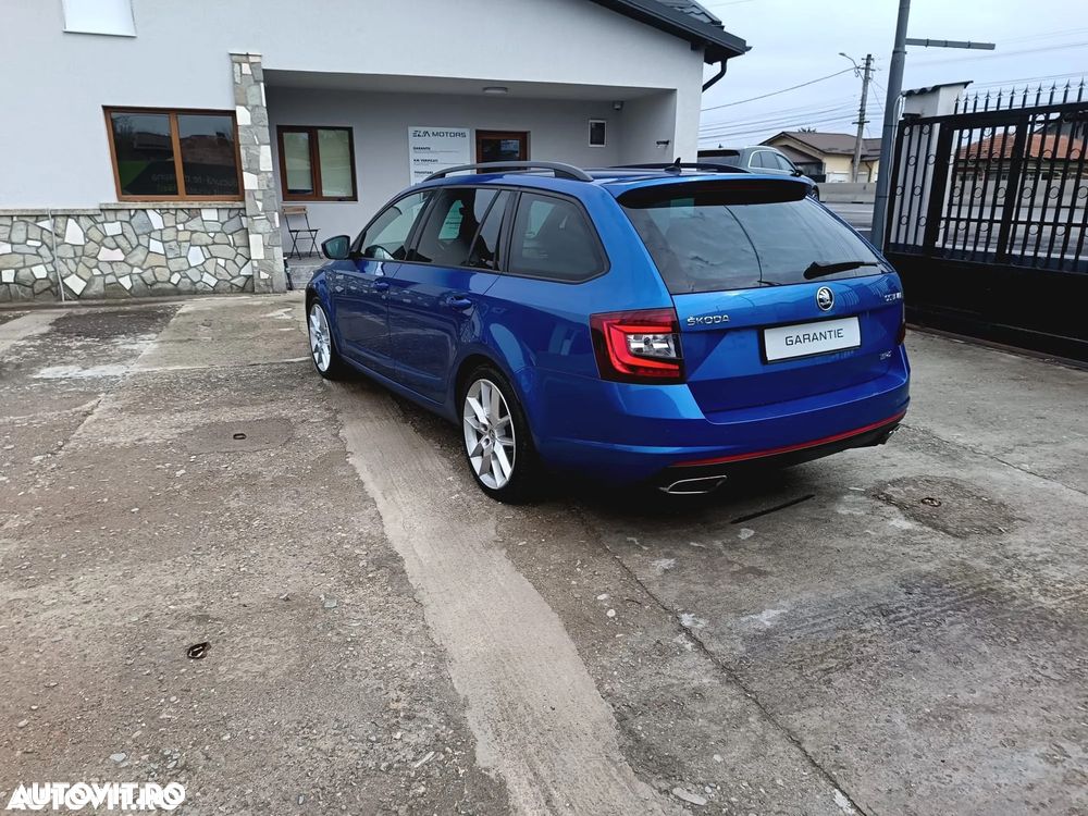 Skoda Octavia Combi Diesel 2.0 TDI RS - 8