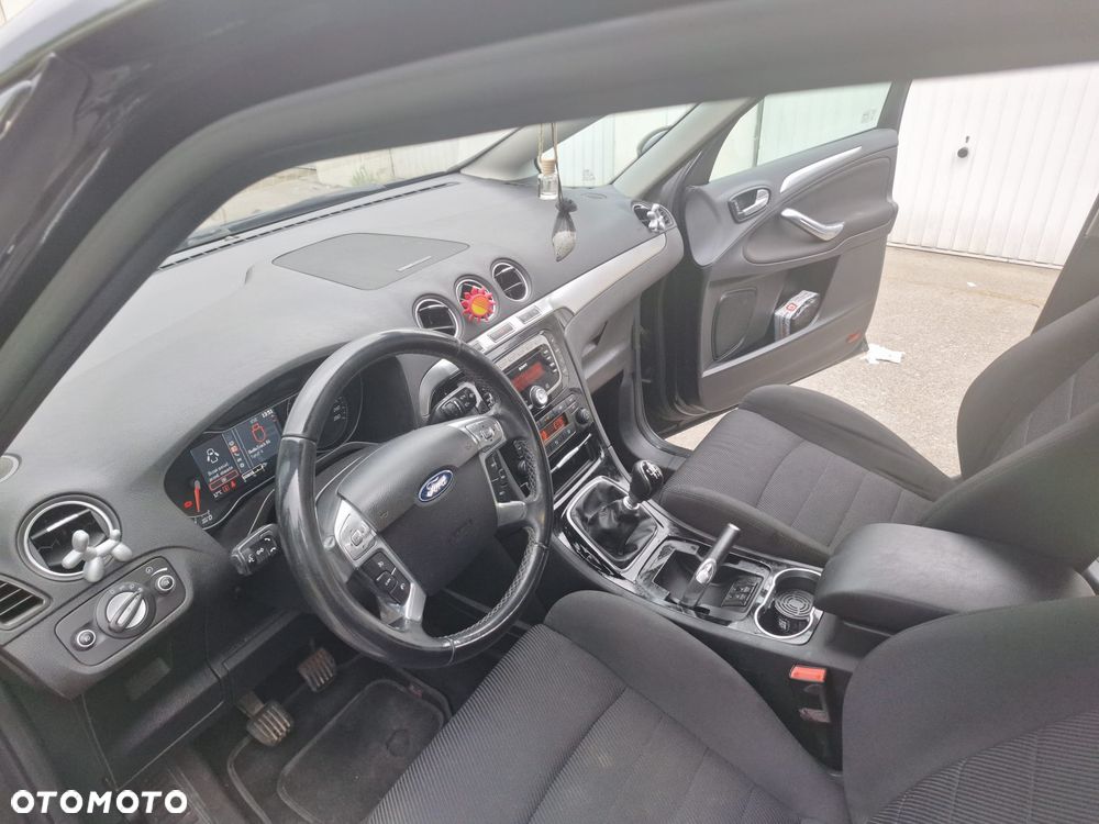 Ford S-Max 1.6 T Titanium - 12
