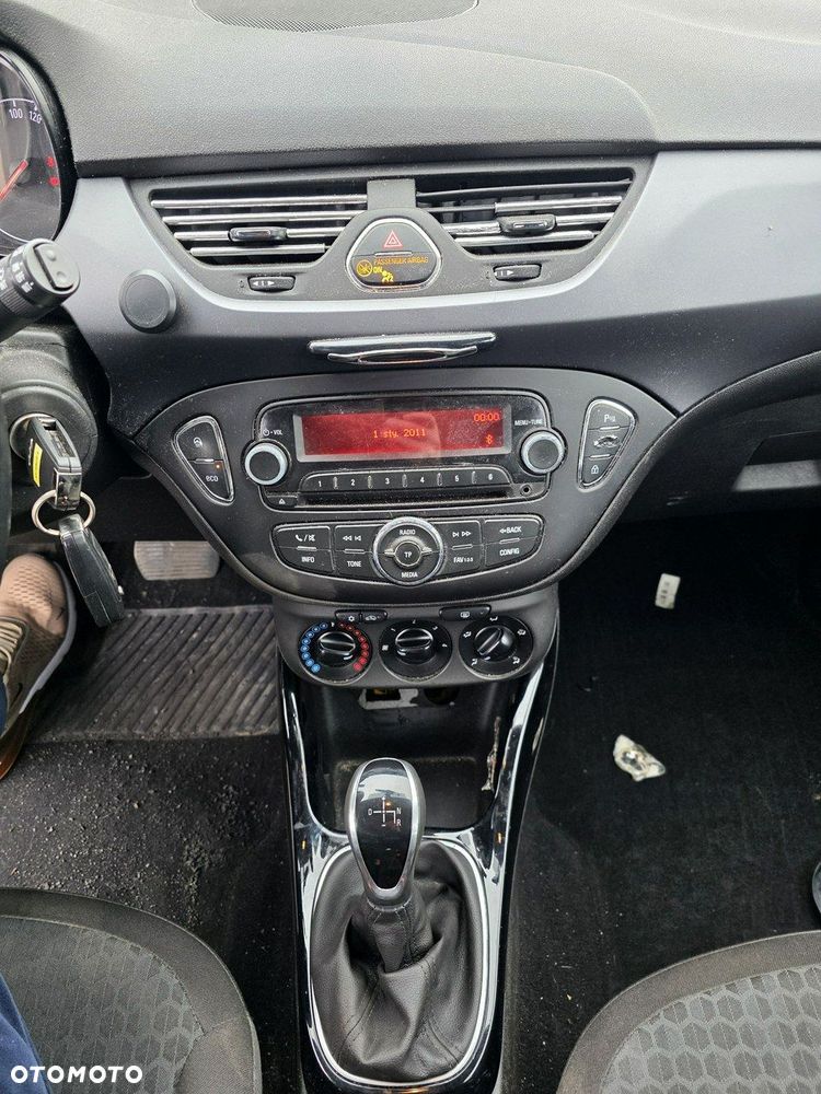 Opel Corsa 1.4 Automatik Edition - 12