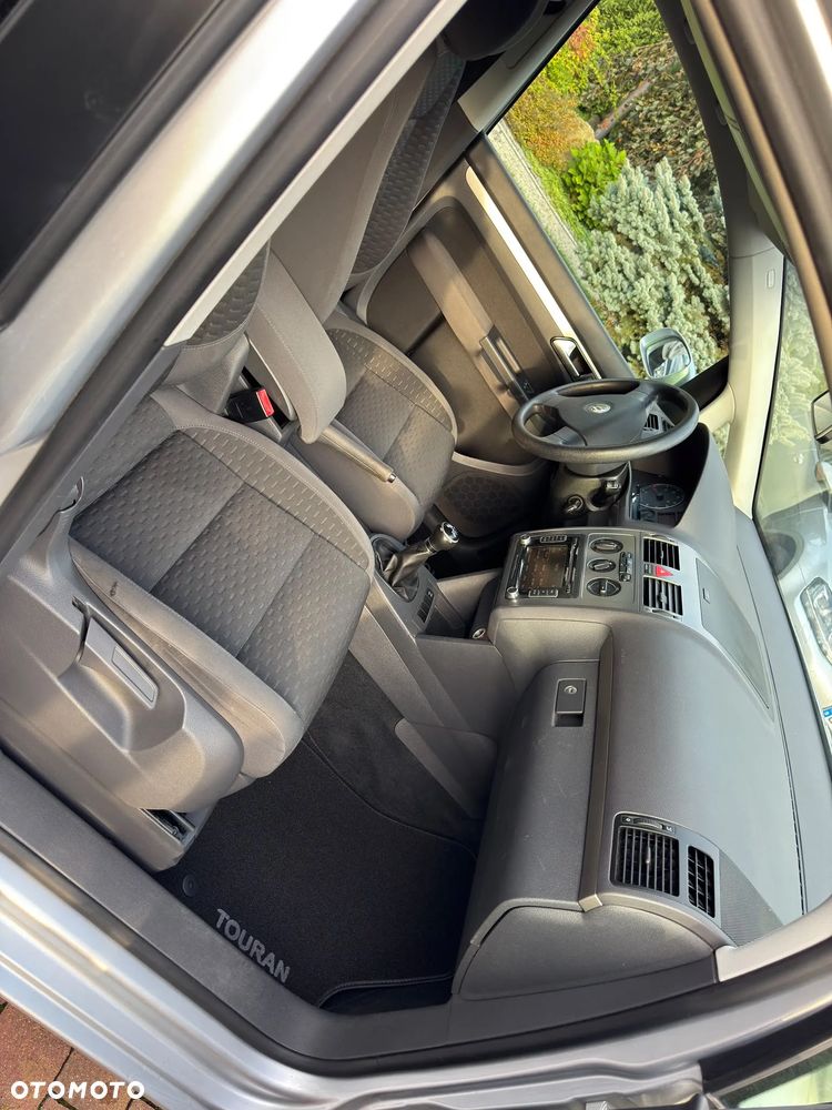 Volkswagen Touran 1.6 United - 14