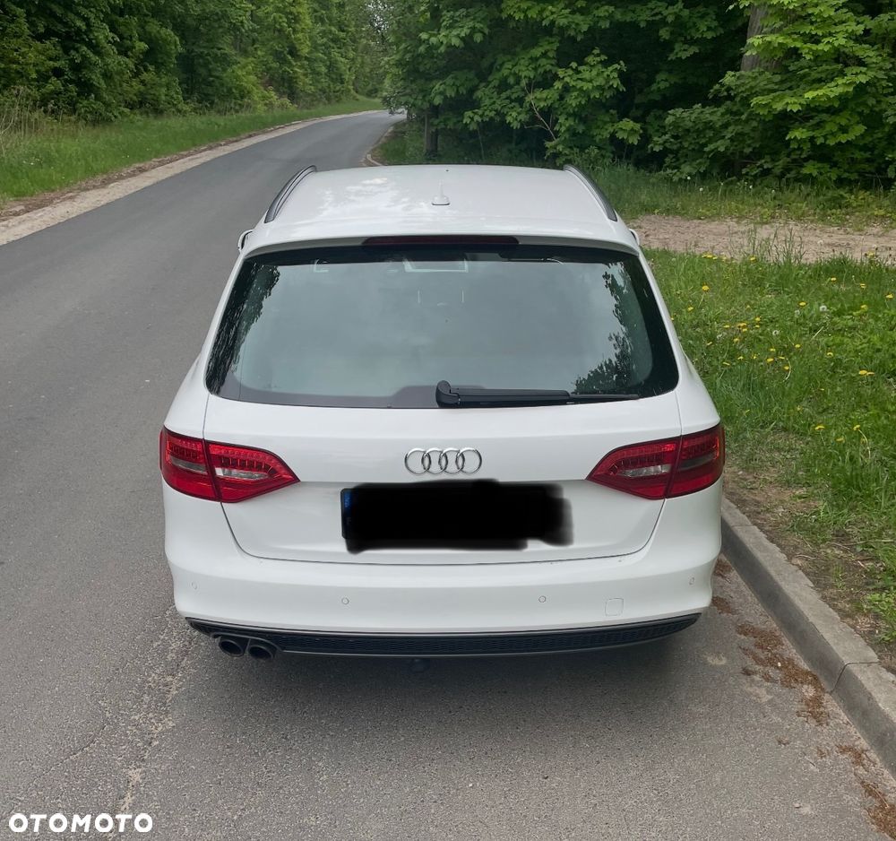 Audi A4 Avant 2.0 TDI DPF quattro S tronic S line Sportpaket - 3
