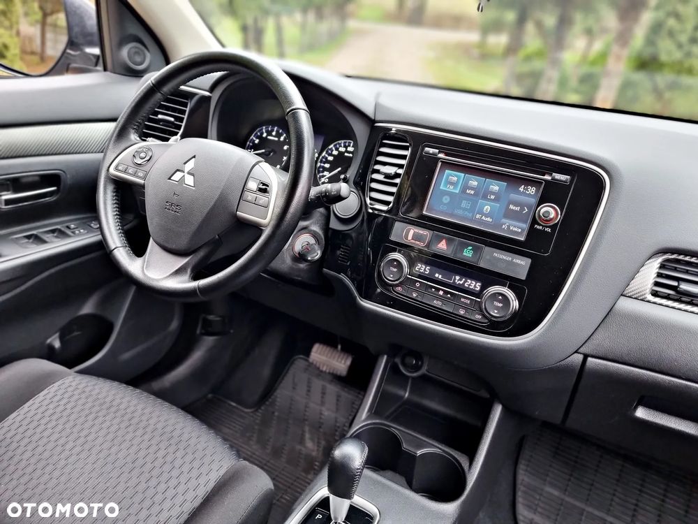 Mitsubishi Outlander ver-1-6-cdti-automatik-innovation - 32