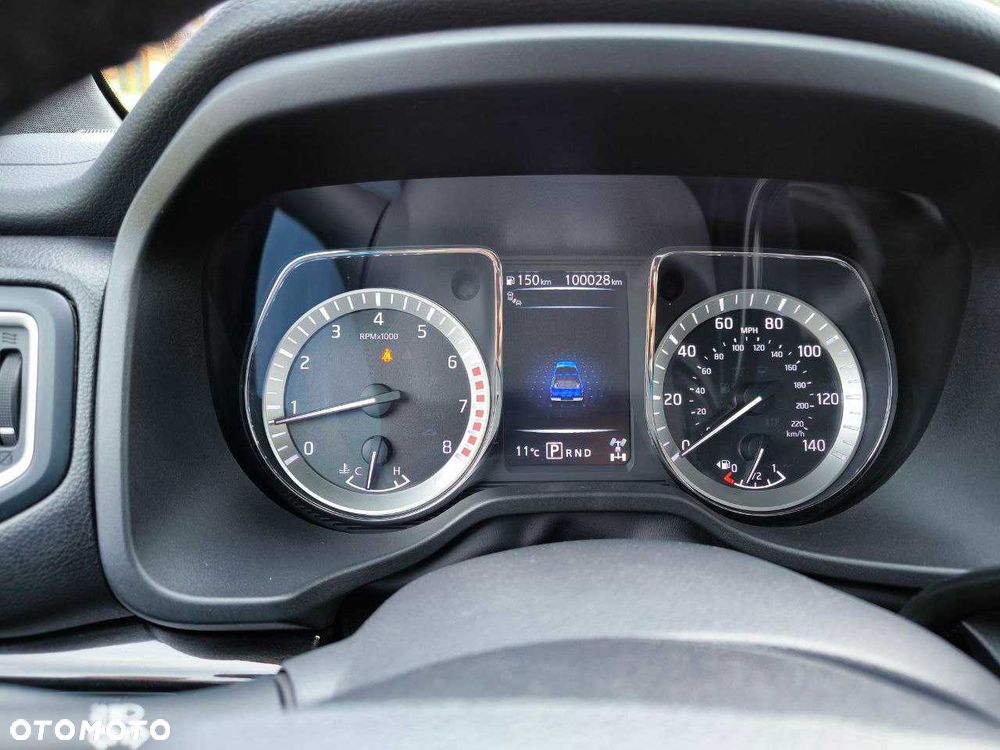 Nissan Titan - 15
