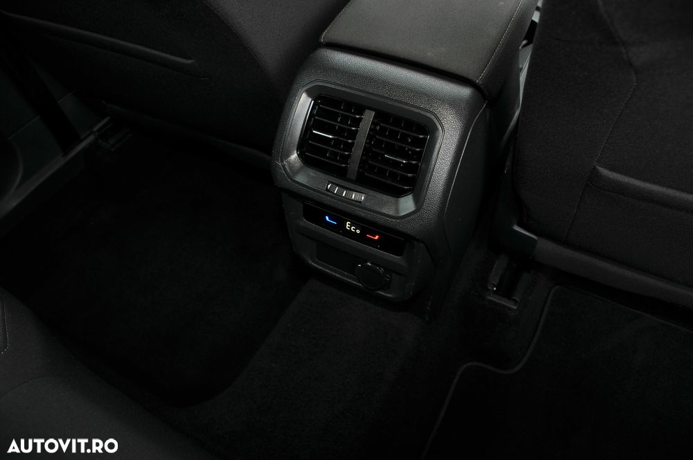 Volkswagen Tiguan 1.4 eHybrid OPF DSG Life - 17