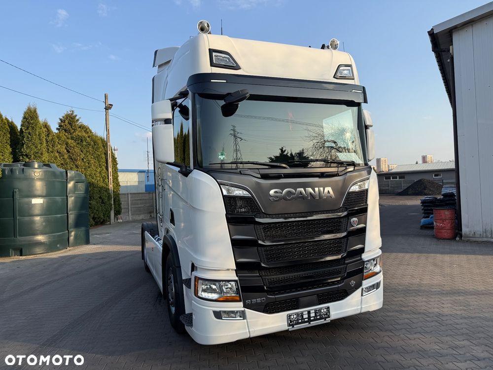 Scania R520, V 8 - 4