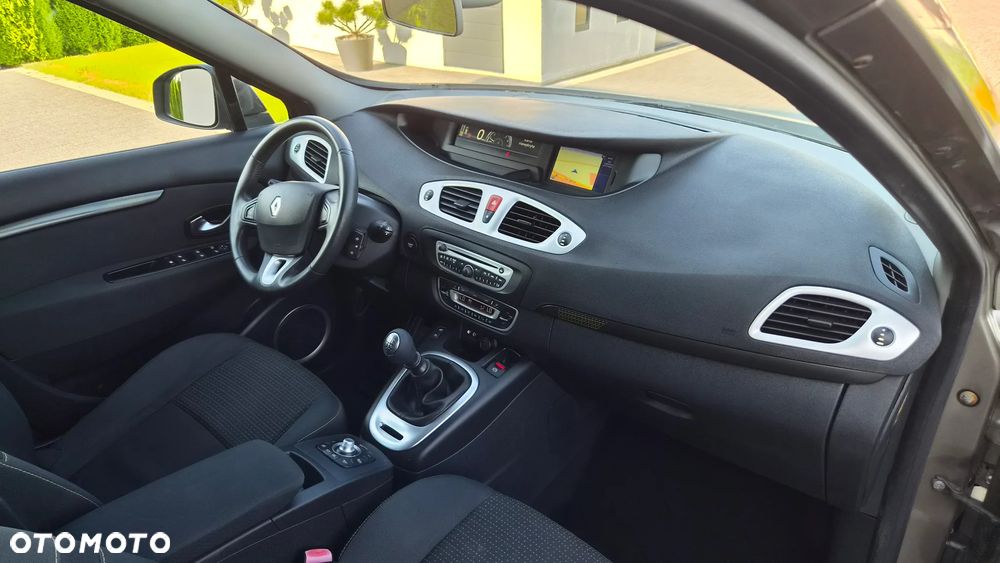 Renault Scenic TCe 130 Dynamique - 11