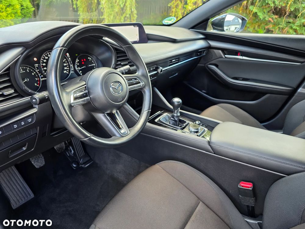 Mazda 3 - 16